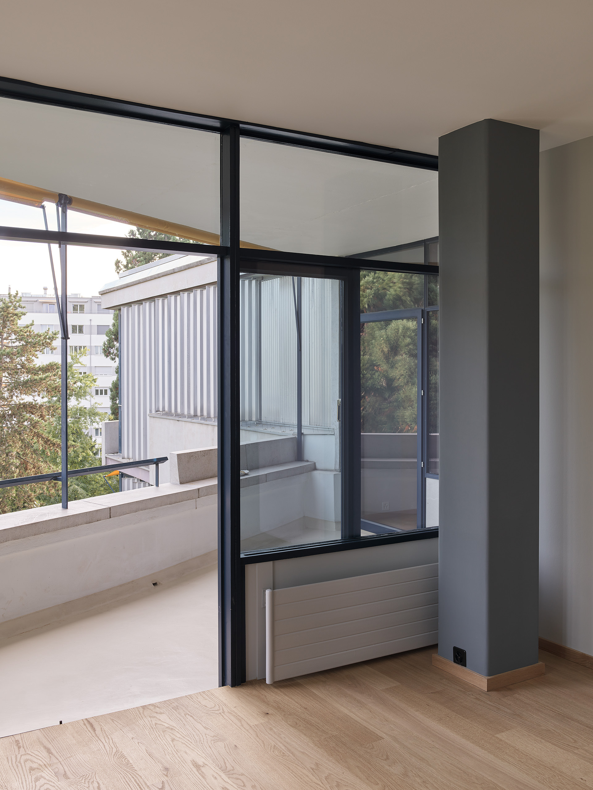 Ahp0046 AIQ4 002687 J2560